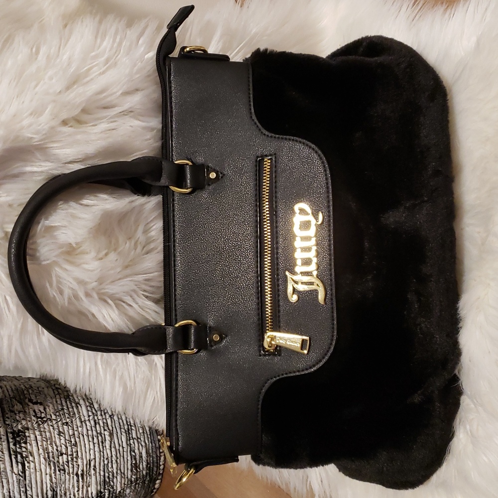 🧿Juicy Couture Black Satchel with Plush Velvet Accents